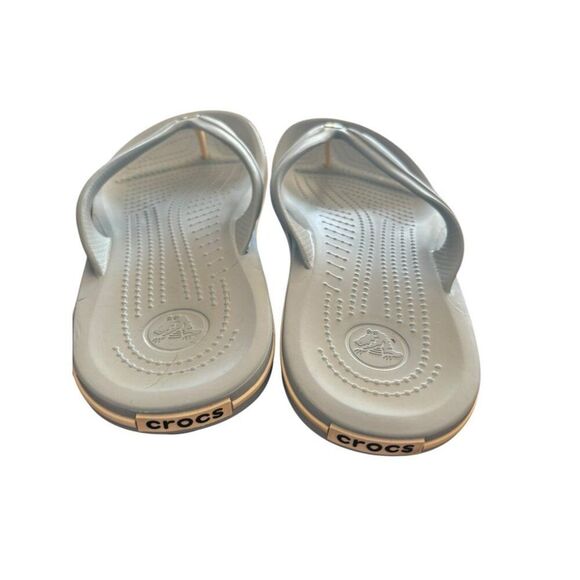 Crocs Unisex Classic Flip Flops M8 / W10 Light Gray Rubber Slip-Resistant Comfor - Picture 7 of 9